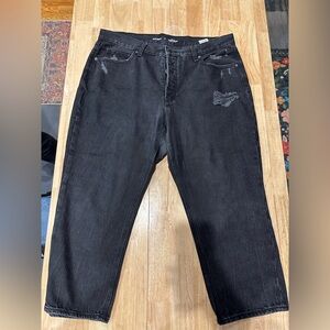 Old Navy Women's Black Distressed Jeans